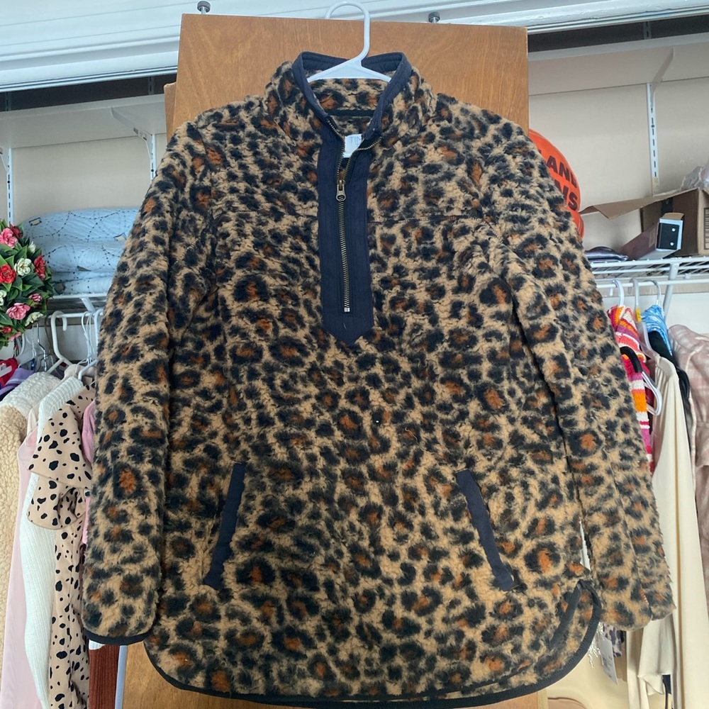 Cheetah print Sherpa sweater 🤎